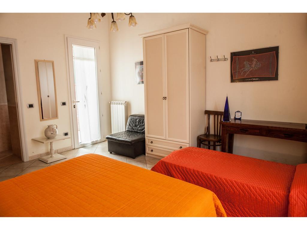 Casa Vacanze Il Gatto Rosso Trecase Zimmer foto