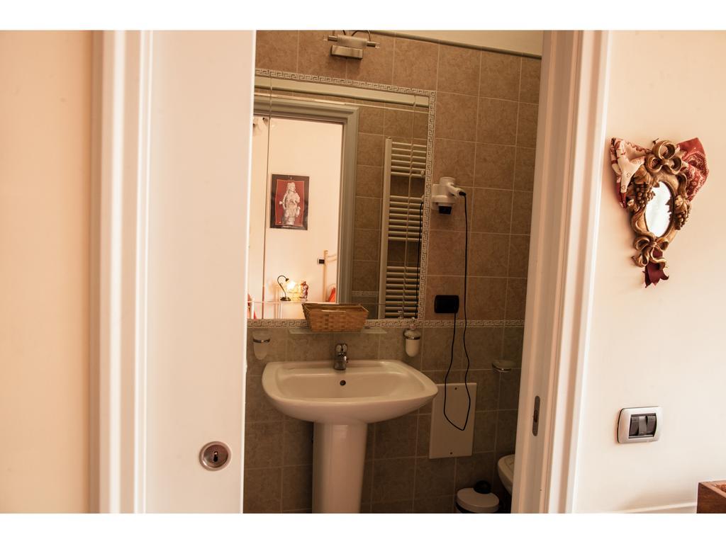 Casa Vacanze Il Gatto Rosso Trecase Zimmer foto